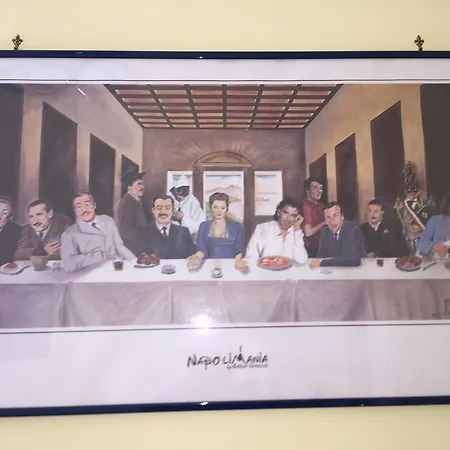 Quattro Palazzi Centro 3* Nápoles