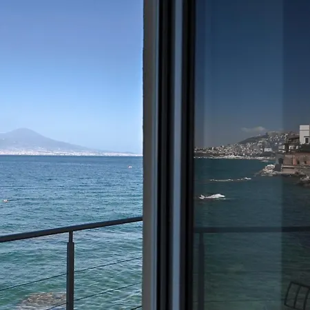 La Casa Sull’ Acqua * Napoli