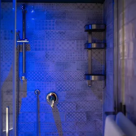 Apartment In Flats Santa Chiara Naples