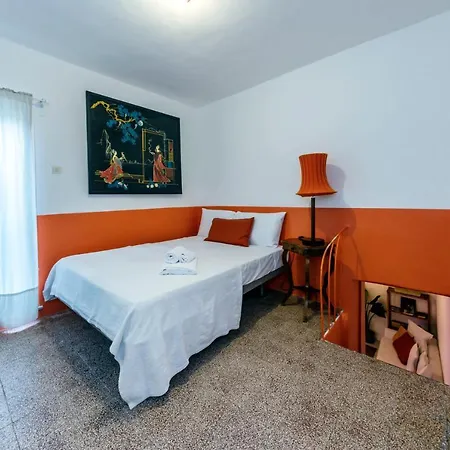 Charming With Balcony In The Historic Center Apartment Naples