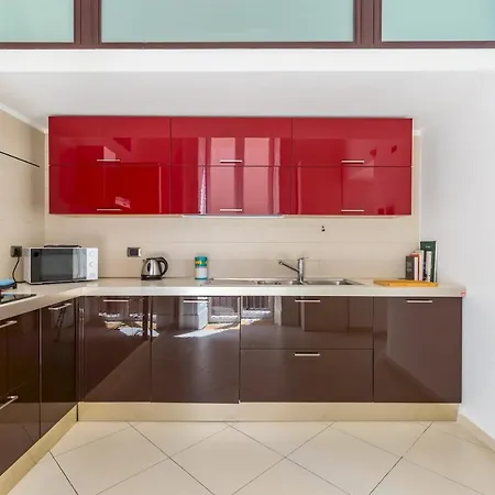 Design & Duplex At National Museum