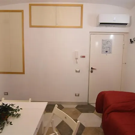 Un Salto A *