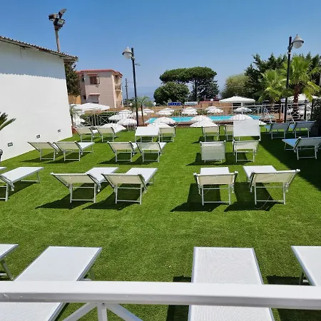 Ranch Palace 4* Neapol