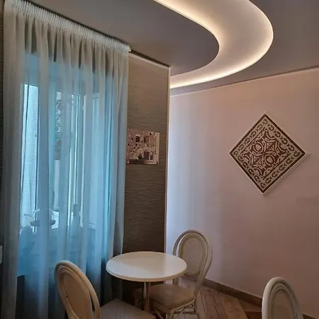 Federico Ii Bed & Breakfast