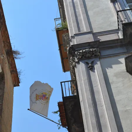 Neapolis 3*
