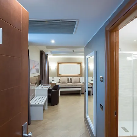 Hotel Magri's