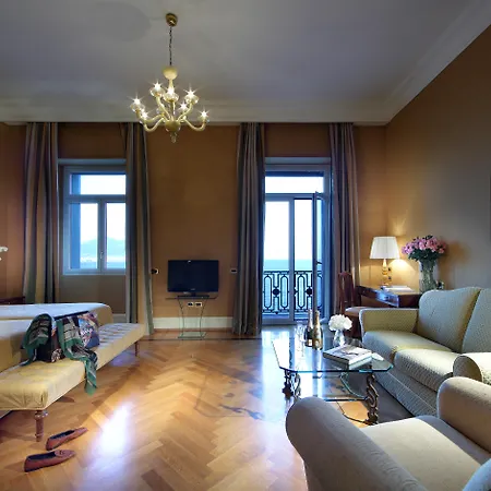 Eurostars Excelsior 4* Neapel