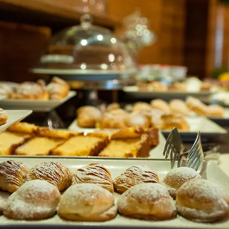 Magri's Hotel 4*