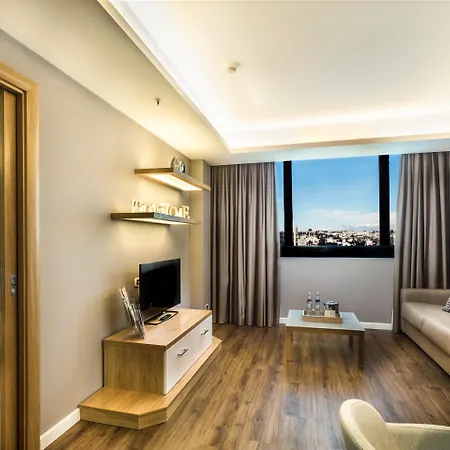 By Ihg Hotel Neapel