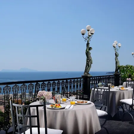 Ξενοδοχείο Grand Parker's Νάπολη