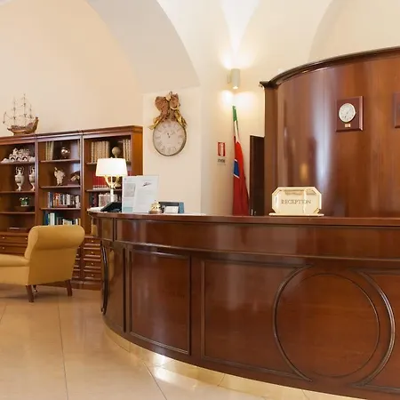 Hotel Le Cheminee Business