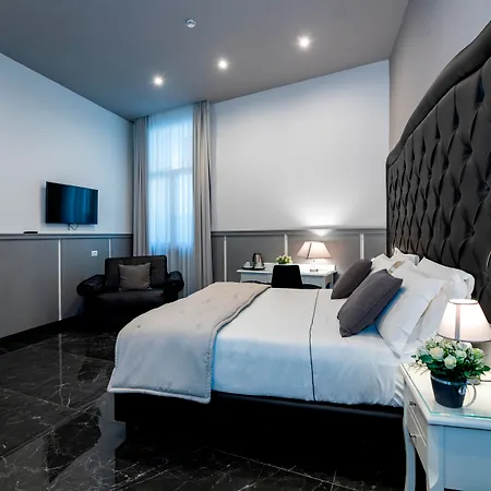 Hotel Elisio &