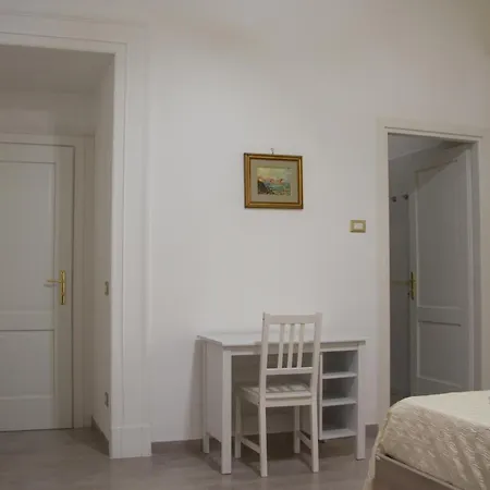 Donna Laura Bed & Breakfast *