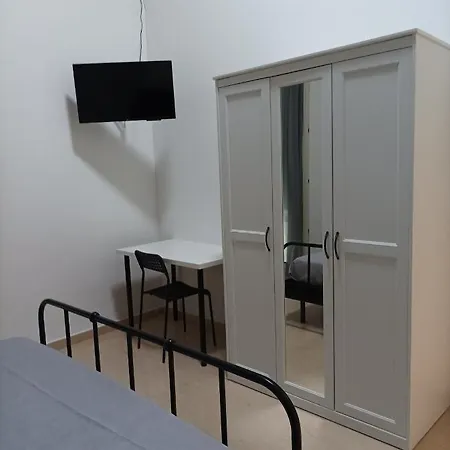 Nancy Panzió *