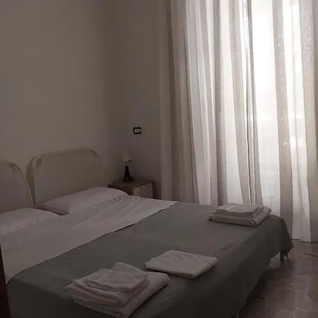 Di F * Naples