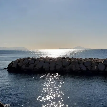 Diamante * Naples