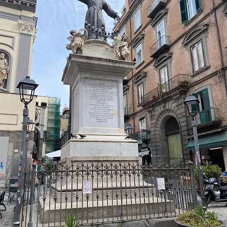 Samm San Gregorio Armeno * Naples