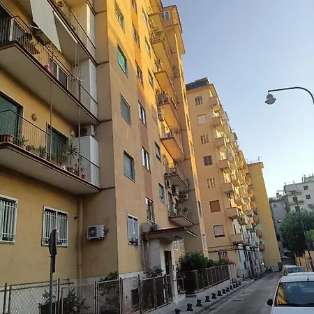 Ricomincio Da Me * Naples