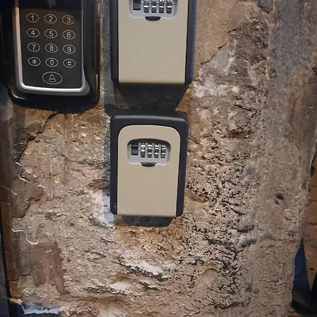 Casa Del Cardinale Apartment *