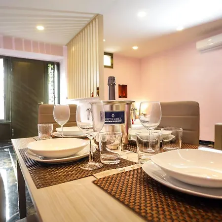 Apartment Palepolis