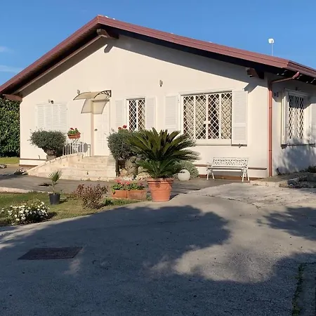 La Tenuta Michele Napels