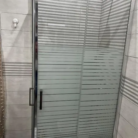 House Tomas Apartament Neapol
