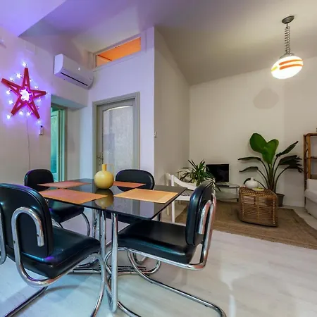 Charming With Balcony In The Historic Center * Naples