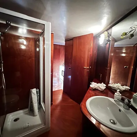 Residenza Borgo Marinaro