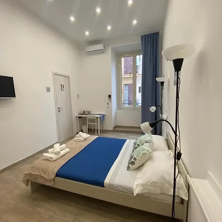 Airys - House * Naples