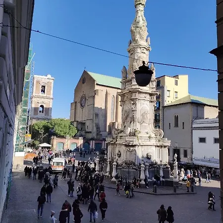 La Casa Su Spaccanapoli Naples