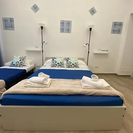 Airys - House * Naples