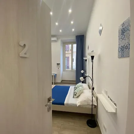 Couette-café Airys - House Naples