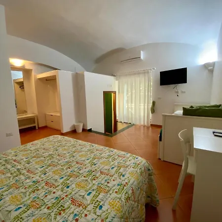Couette-café Borgo Belvedere Naples