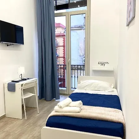 Couette-café Airys - House Naples