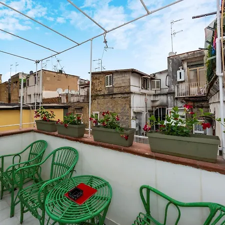 Apartment Charming With Balcony In The Historic Center *