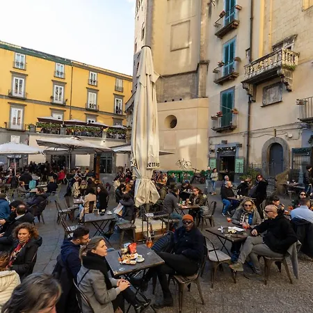 Palazzo Del Principe San Severo 3 Bedrooms & Terrace! Napels