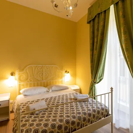 Palazzo Del Principe San Severo 3 Bedrooms & Terrace! Appartement *
