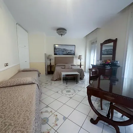 Apartment Pagina Storica Di Naples