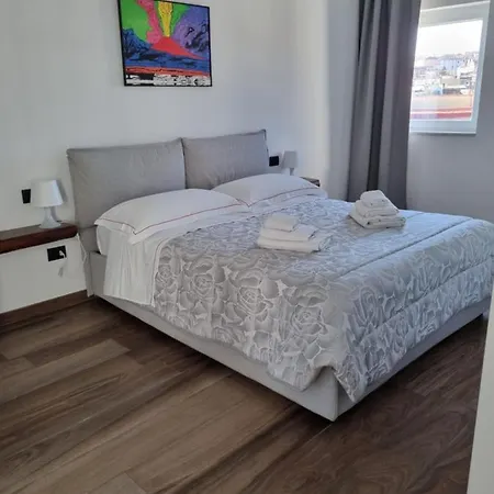 Metro Art Apartment Naples