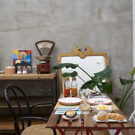 Palazzo Bevilacqua Couette-café