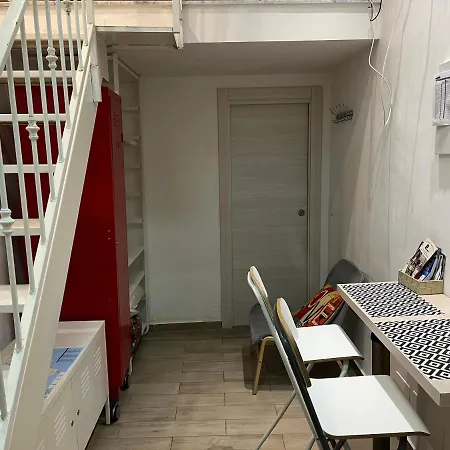 La Casina Di Lia In Via Dei Tribunali Apartman Nápoly