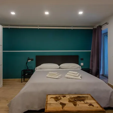 In Flats Santa Chiara Apartment Naples
