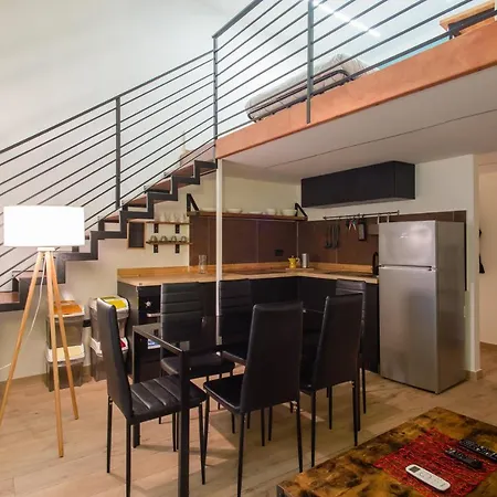 In Flats Santa Chiara Apartment *