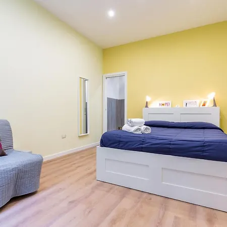 Apartment San Marcellino Cool And By Napoliapartments