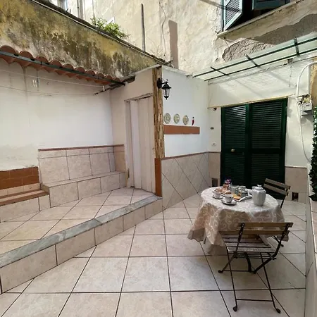House Nonna Maria Hébergement de vacances