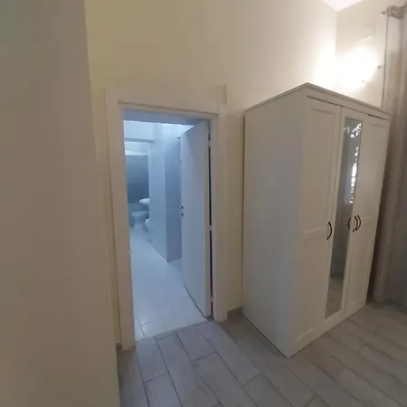 A Due Passi Da Dante Deluxe Holiday home Naples
