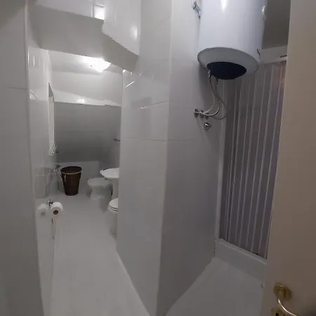 A Due Passi Da Dante Deluxe Holiday home Naples