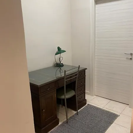 Thomas Apartment *