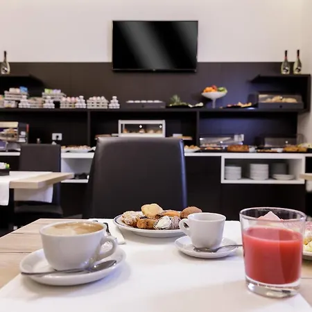 Otel Western Dei Mille 3*