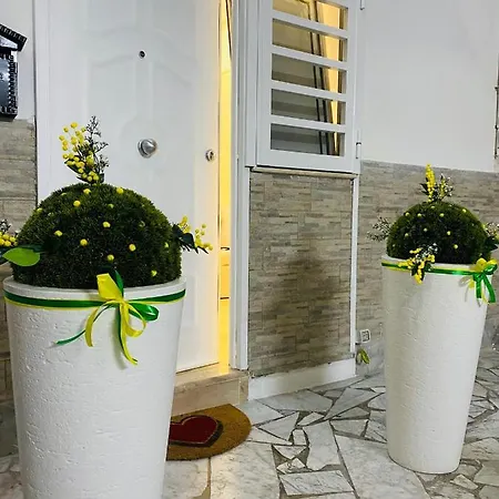 Bed & Breakfast Da Vivere Naples